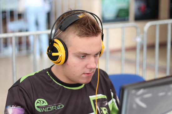 LCK赛区HLE战队成为全球首支锁定2025全球先锋赛资格的战队