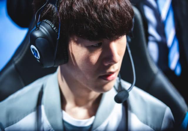 【赛后战报】强队姿态！JDG教科书式优劣处理2：0成功战胜FPX